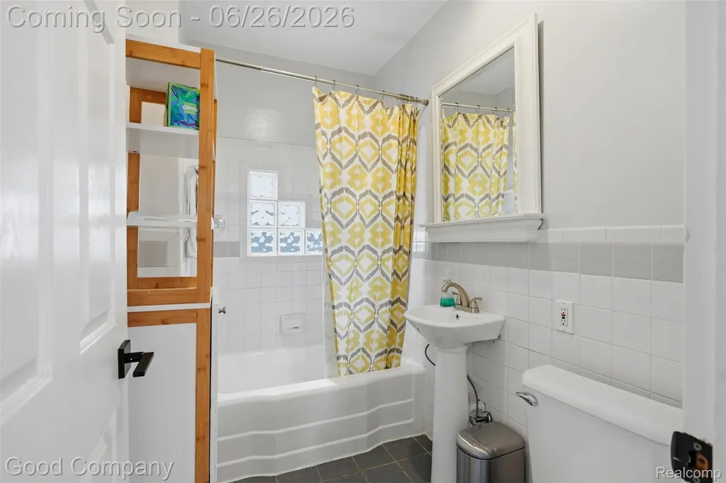 411 Pingree Boulevard Royal Oak City MI 48067