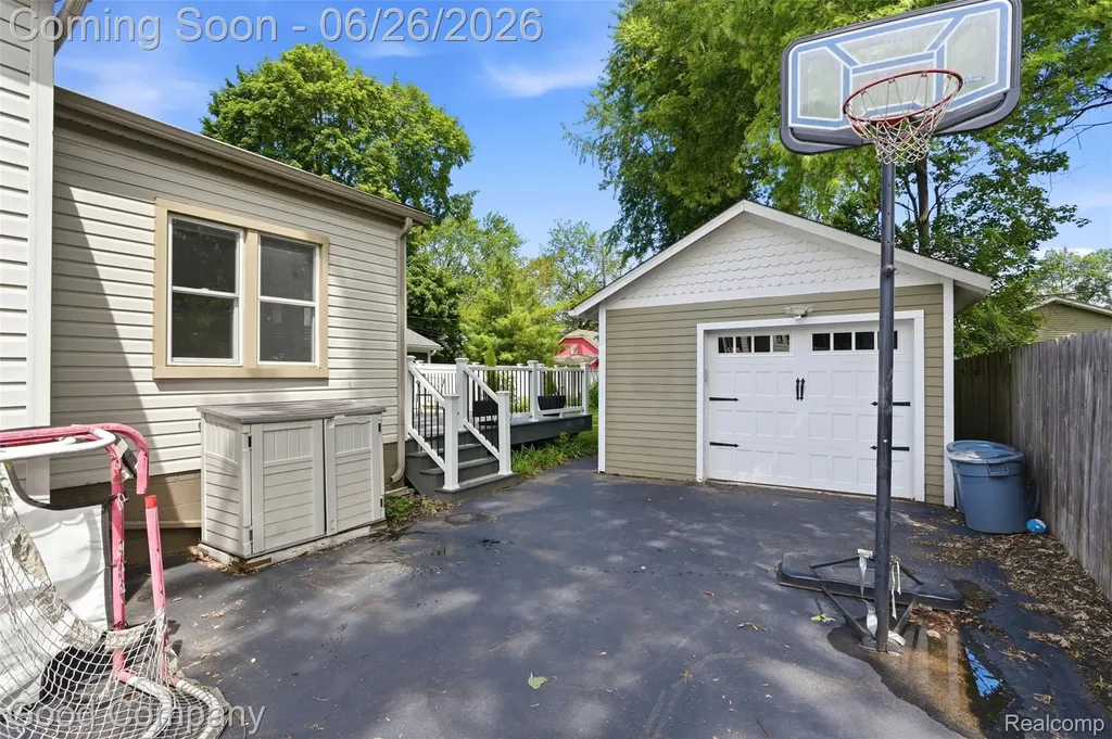 411 Pingree Boulevard Royal Oak City MI 48067