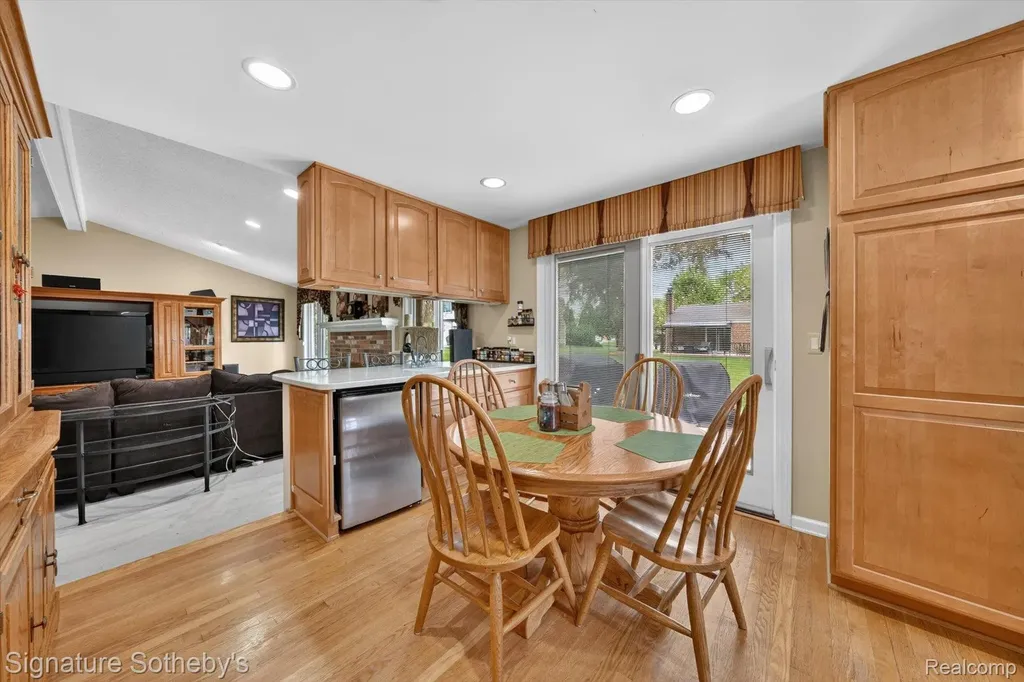 23499 Winthrop Court Novi City MI 48375