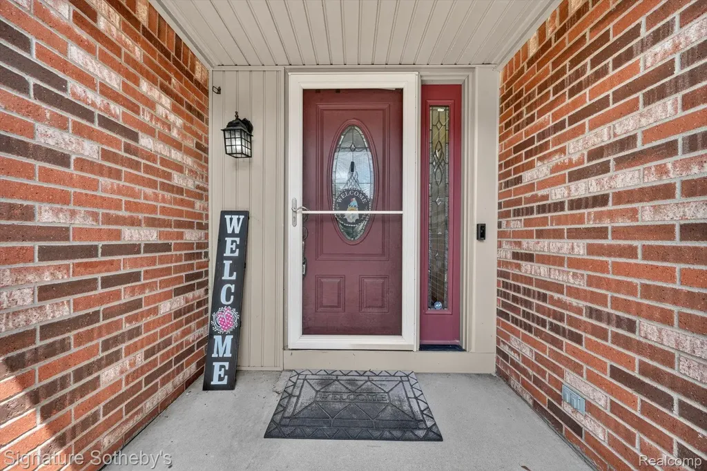 23499 Winthrop Court Novi City MI 48375