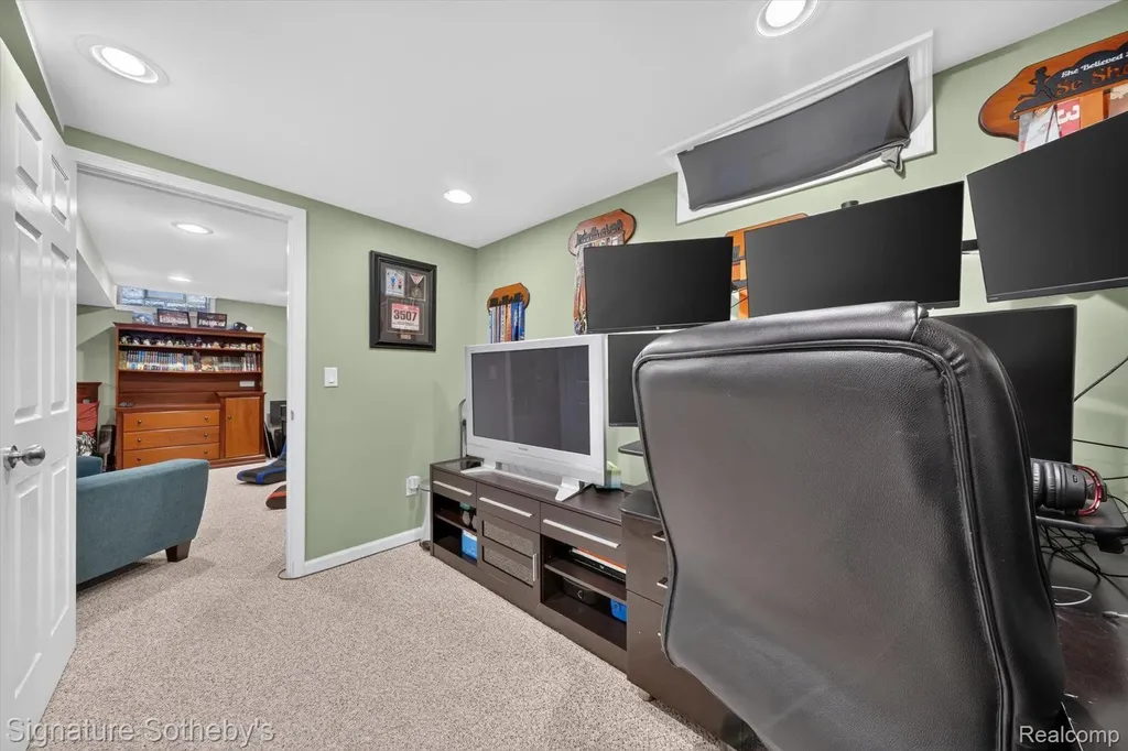 23499 Winthrop Court Novi City MI 48375