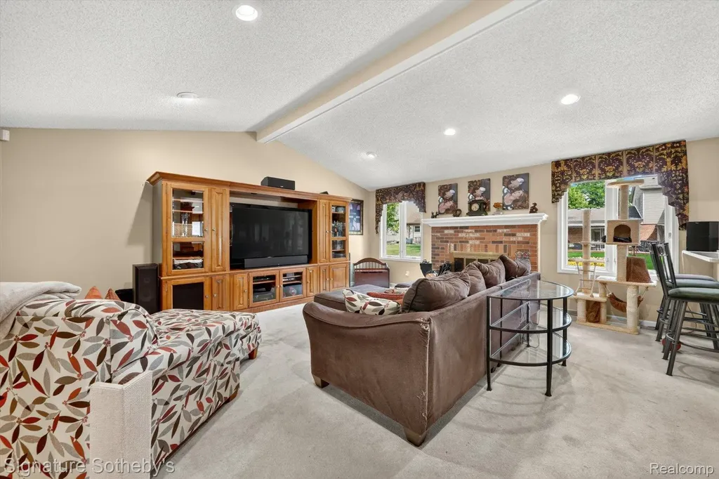 23499 Winthrop Court Novi City MI 48375
