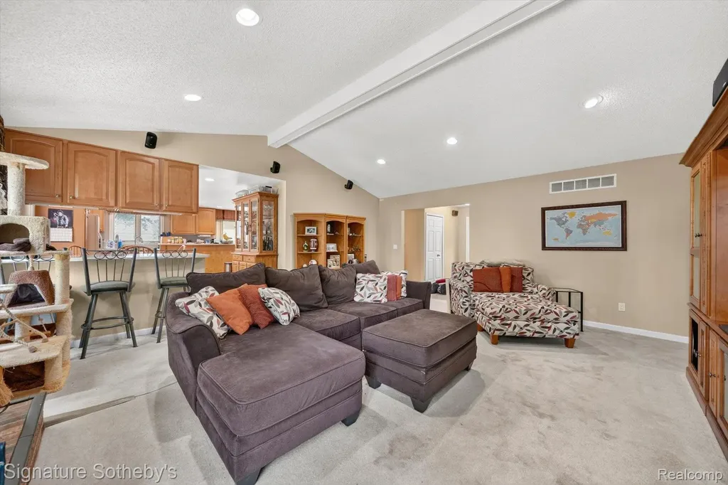 23499 Winthrop Court Novi City MI 48375