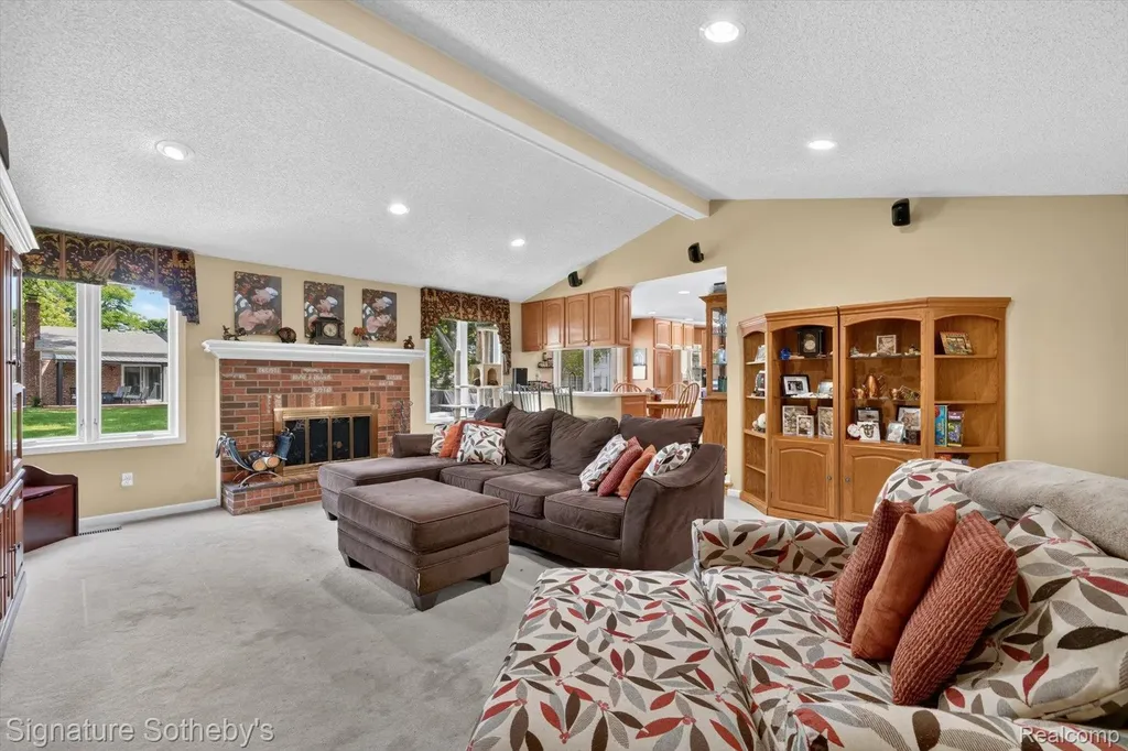 23499 Winthrop Court Novi City MI 48375
