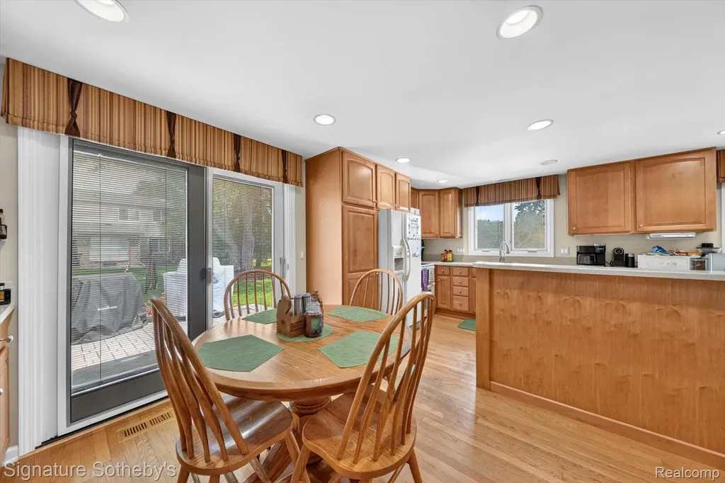 23499 Winthrop Court Novi City MI 48375