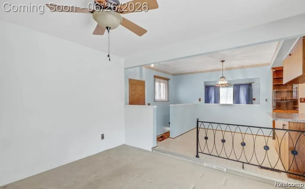 4644 Kingsley Drive Warren City MI 48092
