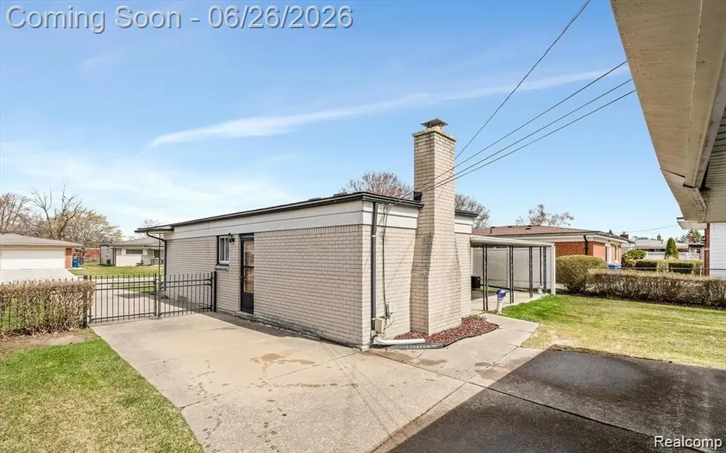 4644 Kingsley Drive Warren City MI 48092