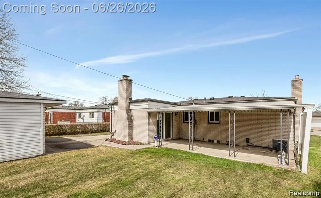 4644 Kingsley Drive Warren City MI 48092