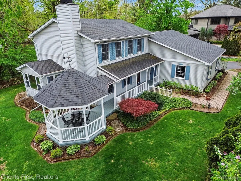 259 Wing Court Northville City MI 48167