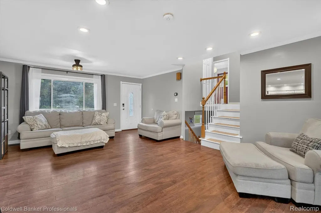 3024 Harold Drive Oregon Township MI 48421