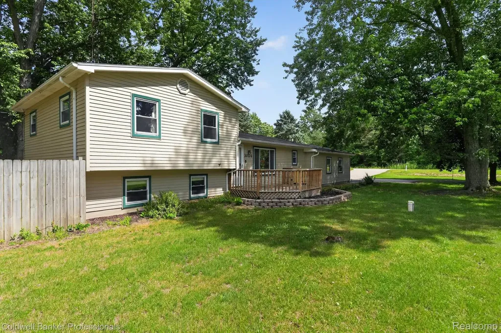 3024 Harold Drive Oregon Township MI 48421