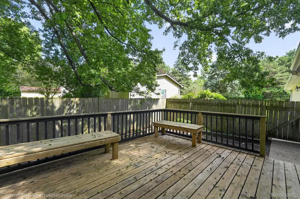 3024 Harold Drive Oregon Township MI 48421