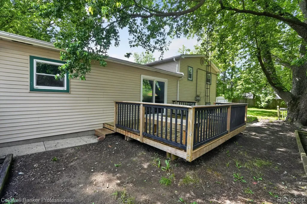 3024 Harold Drive Oregon Township MI 48421