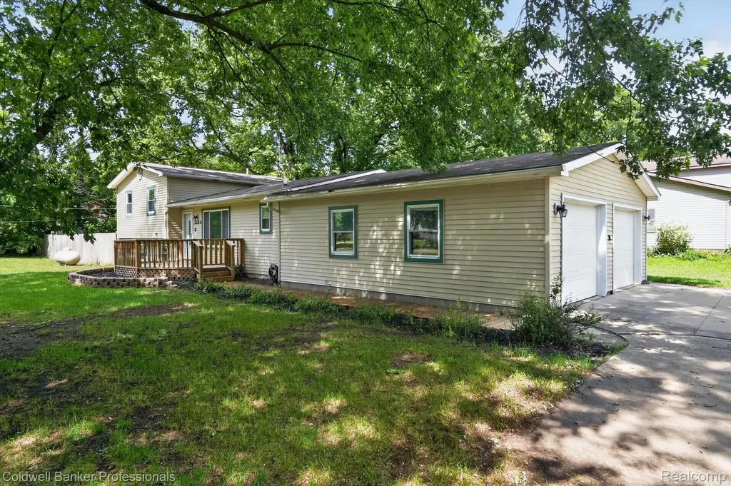 3024 Harold Drive Oregon Township MI 48421