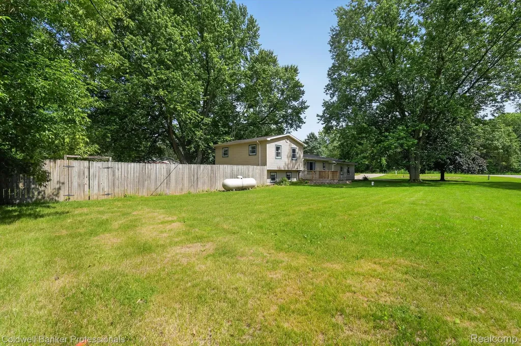 3024 Harold Drive Oregon Township MI 48421