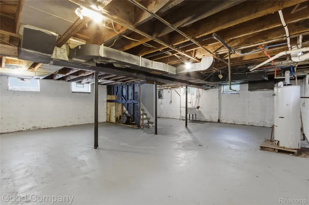18246 Ashton Avenue Detroit City MI 48219