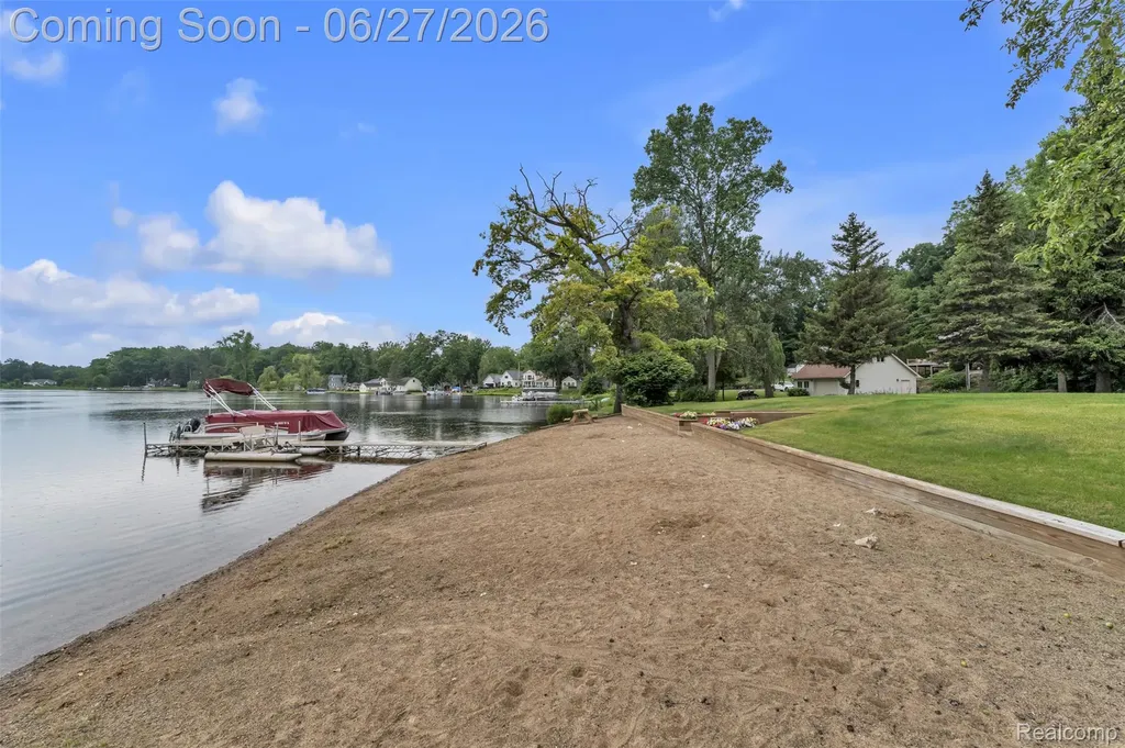 2276 Webster Park Drive Genoa Township MI 48843