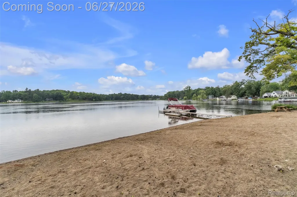 2276 Webster Park Drive Genoa Township MI 48843