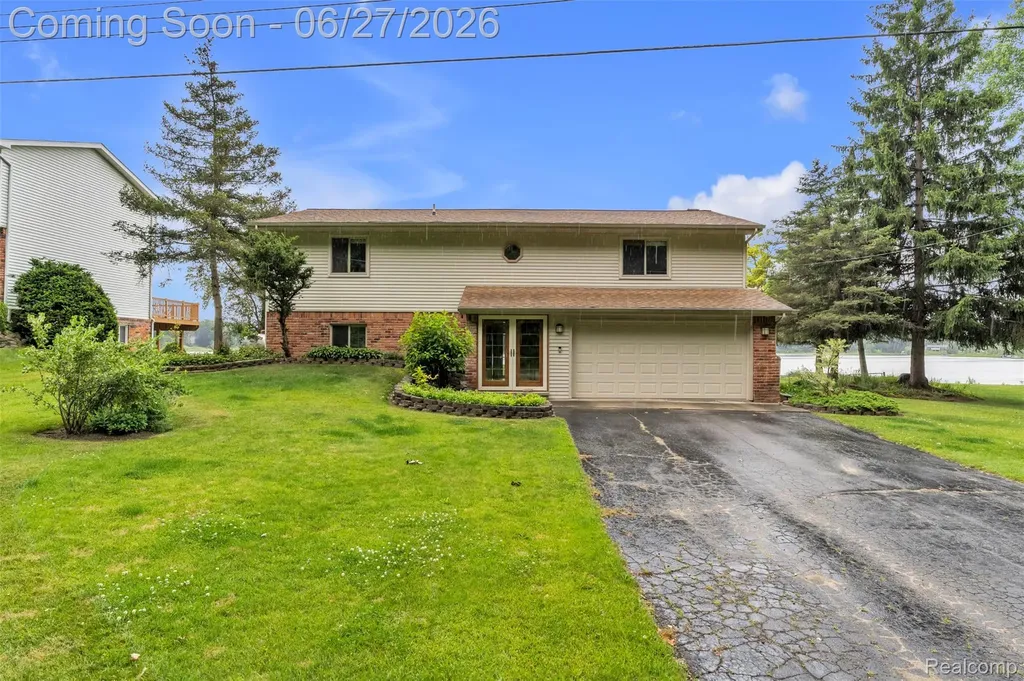 2276 Webster Park Drive Genoa Township MI 48843