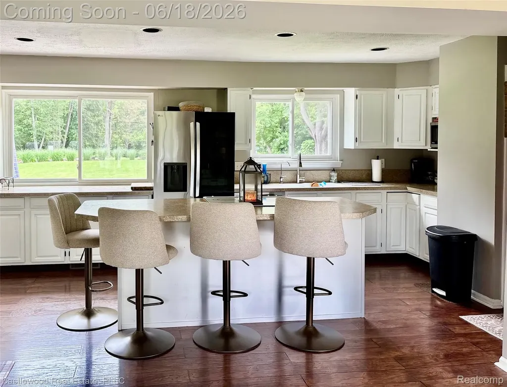 1209 Bay Ridge Drive Highland Charter Township MI 48356