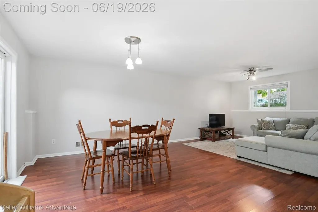 572 River Pointe Court Milan City MI 48160