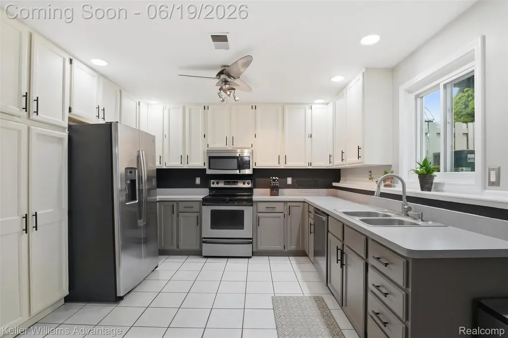 572 River Pointe Court Milan City MI 48160