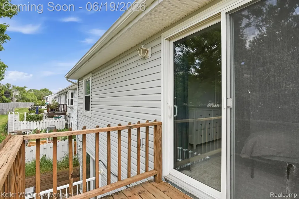 572 River Pointe Court Milan City MI 48160
