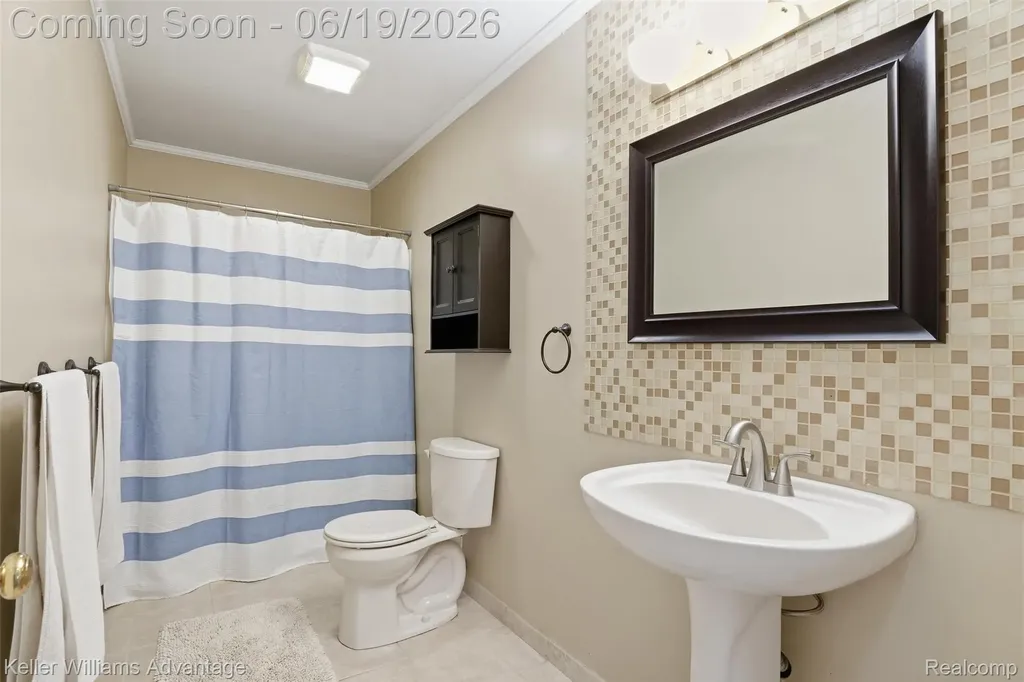 572 River Pointe Court Milan City MI 48160
