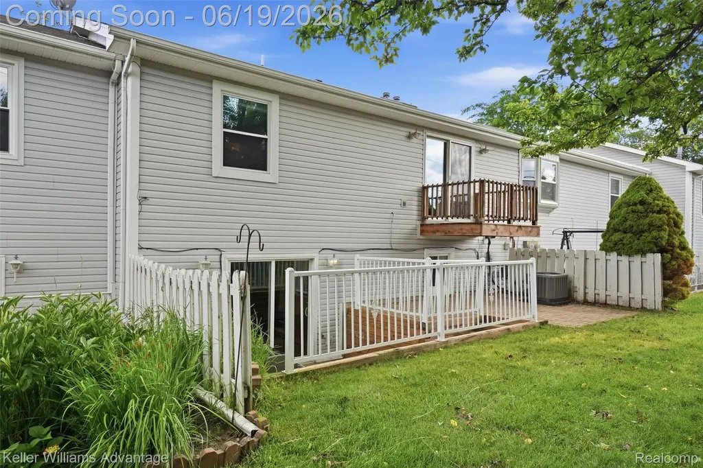 572 River Pointe Court Milan City MI 48160