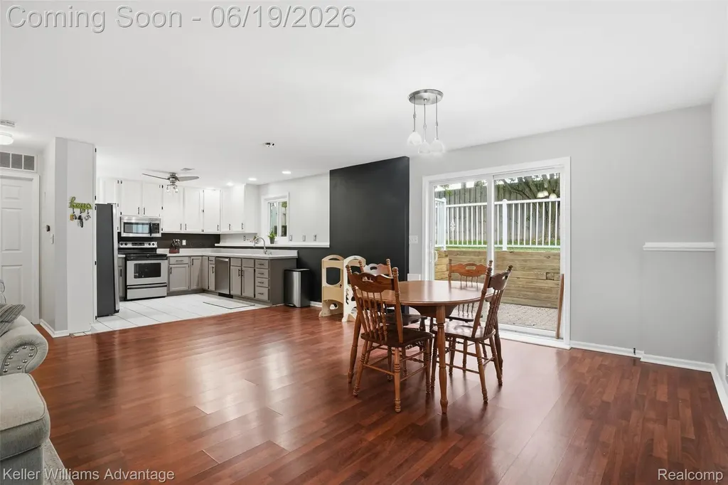 572 River Pointe Court Milan City MI 48160