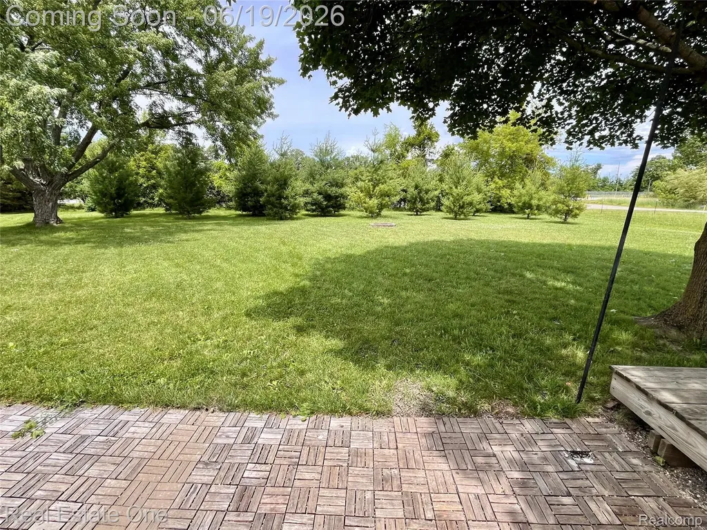 2479 Gibson Road Grand Blanc Charter Township MI 48439