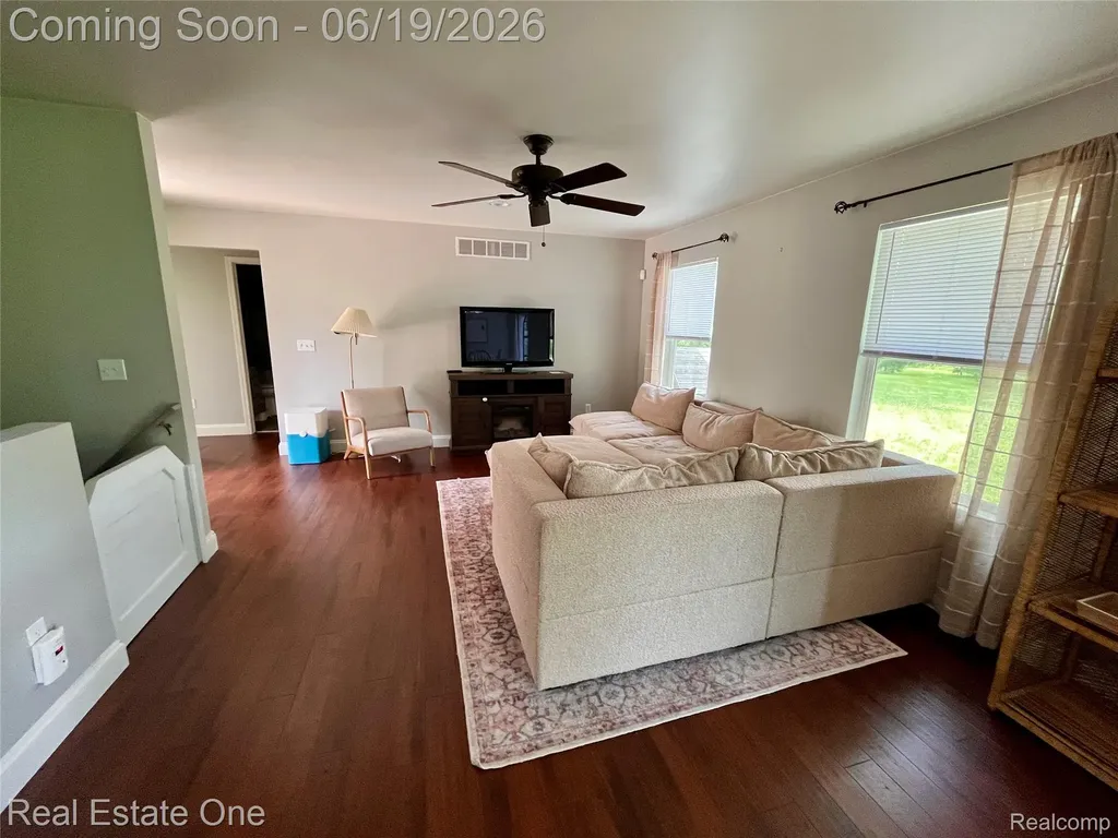 2479 Gibson Road Grand Blanc Charter Township MI 48439