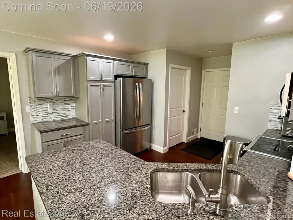 2479 Gibson Road Grand Blanc Charter Township MI 48439