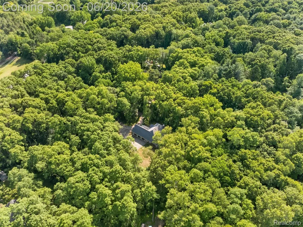 790 Grange Hall Road Groveland Township MI 48462