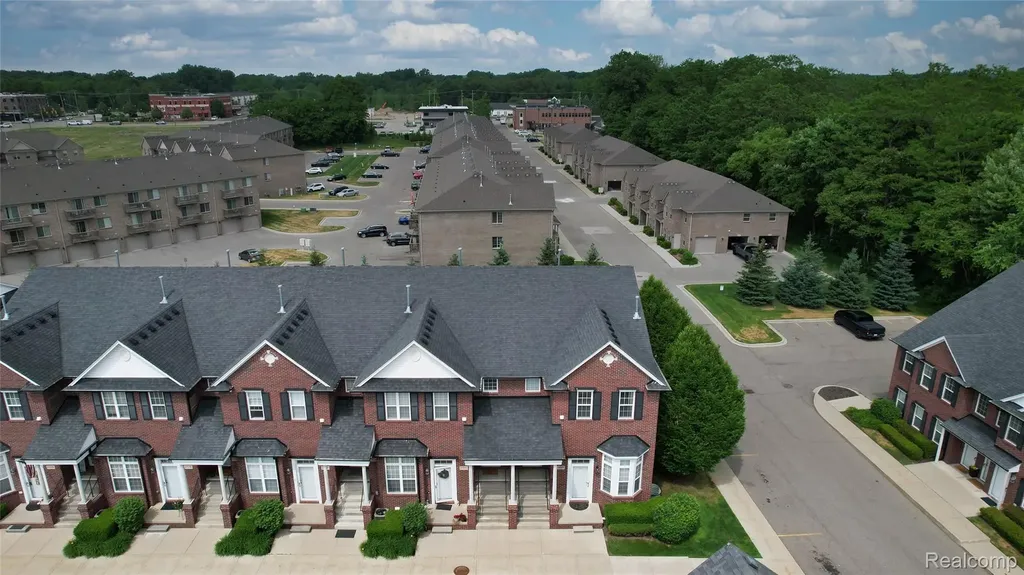 53274 Providence Drive W Shelby Charter Township MI 48316