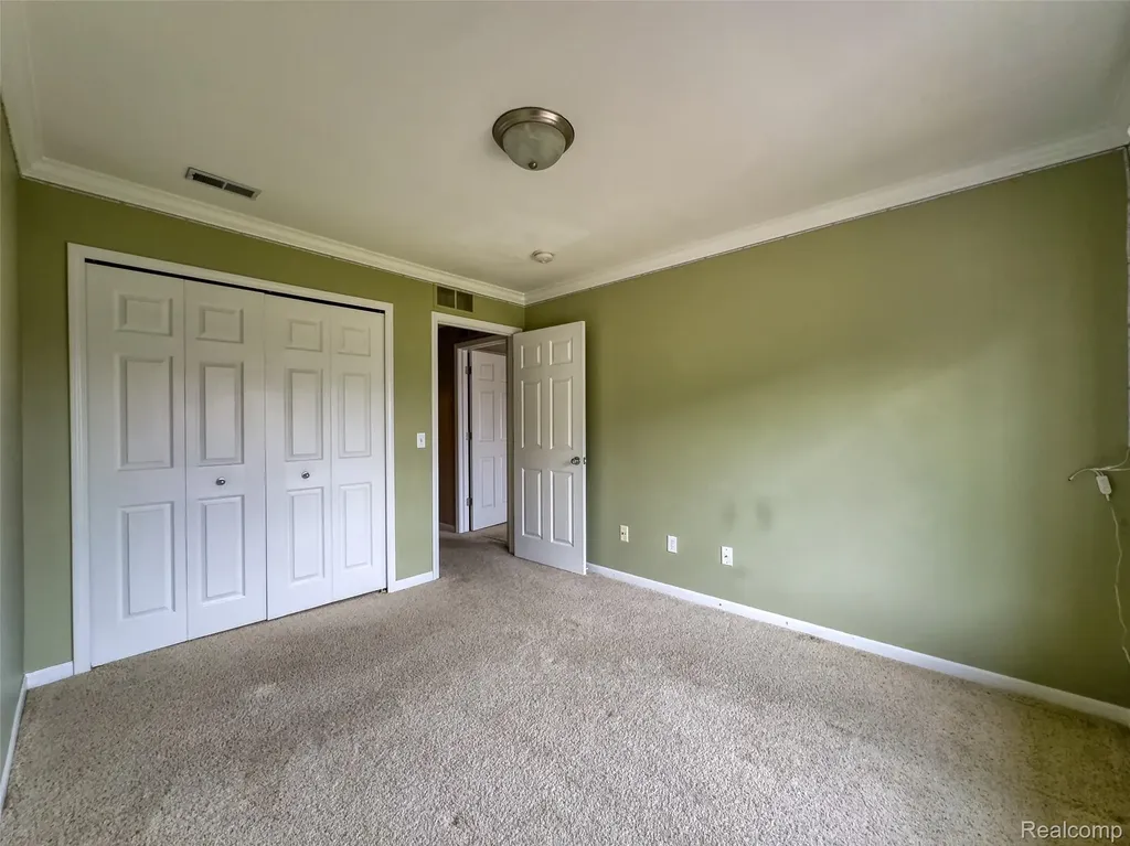 53274 Providence Drive W Shelby Charter Township MI 48316