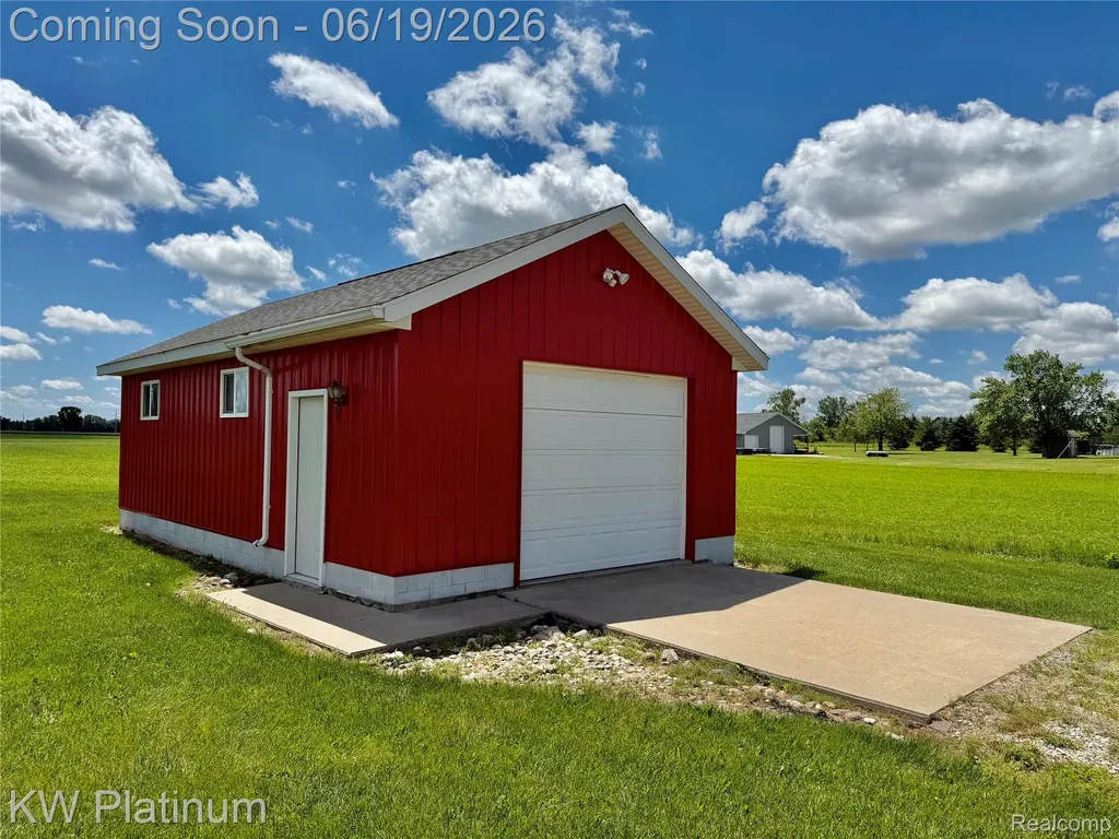 6069 Harris Road Grant Township MI 48032