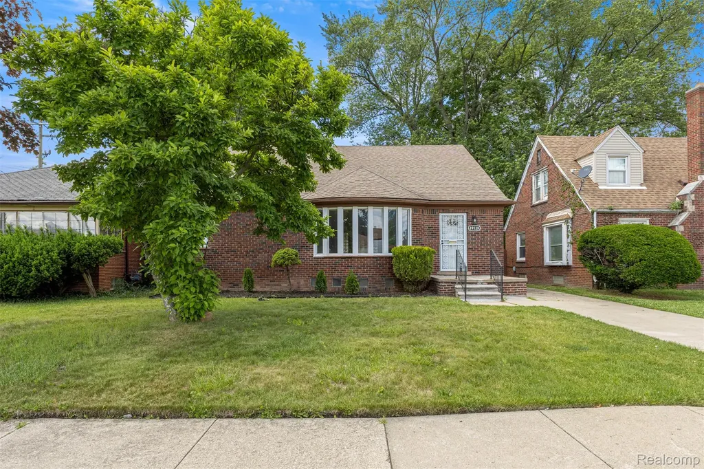19139 Lauder Street Detroit City MI 48235