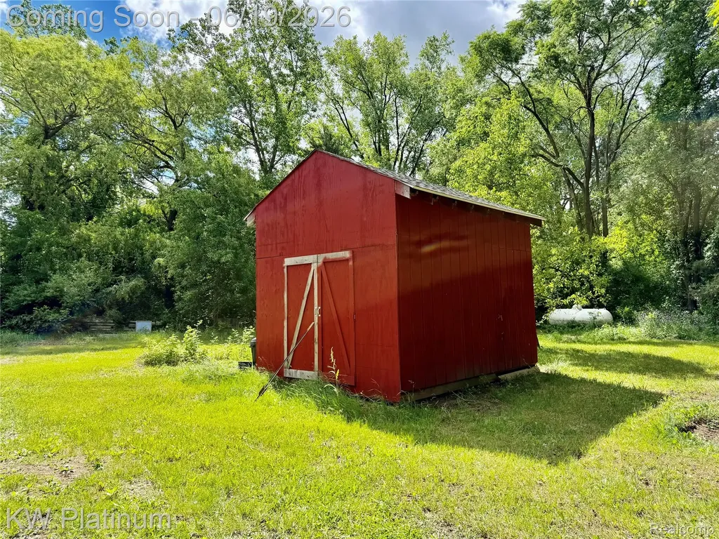 7815 Vincent Road Worth Township MI 48422