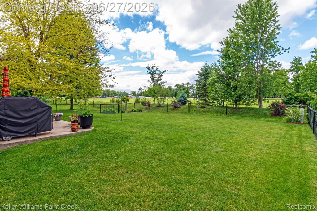 36086 Saint Clair Drive New Baltimore City MI 48047