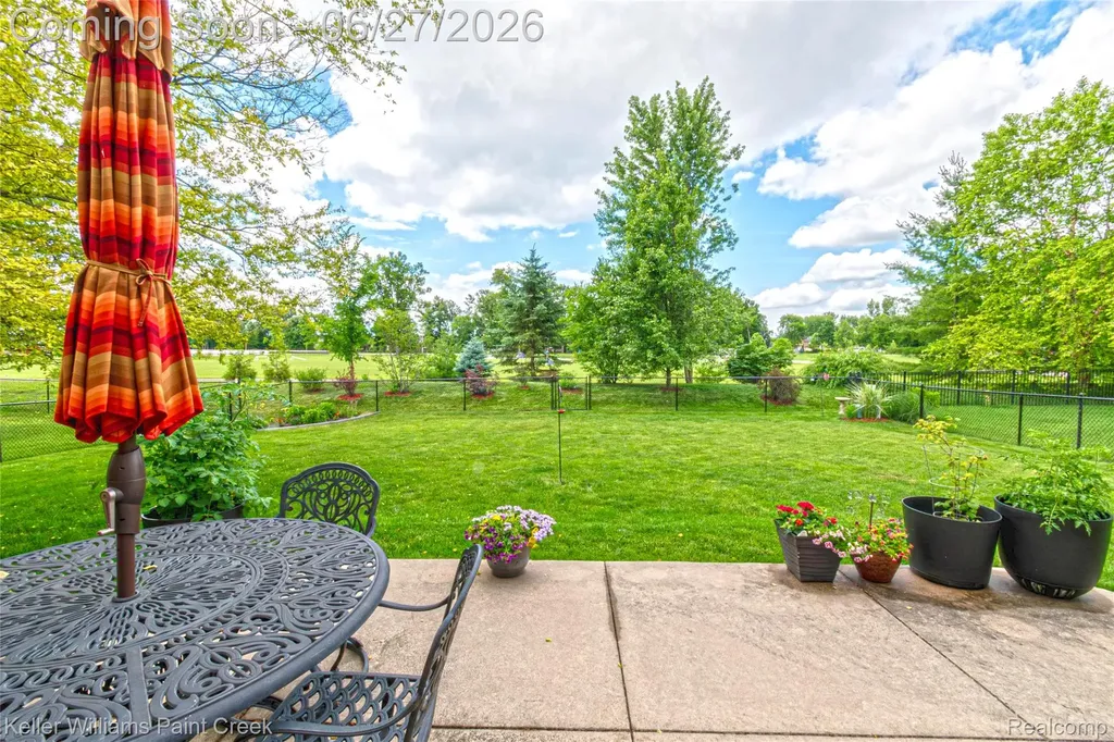 36086 Saint Clair Drive New Baltimore City MI 48047