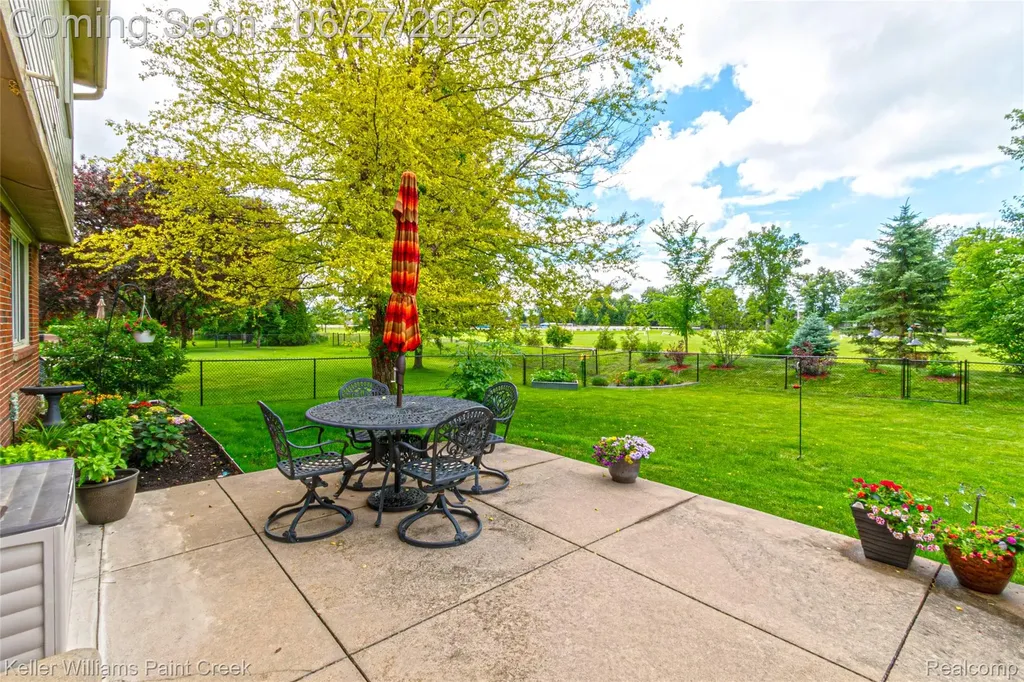 36086 Saint Clair Drive New Baltimore City MI 48047