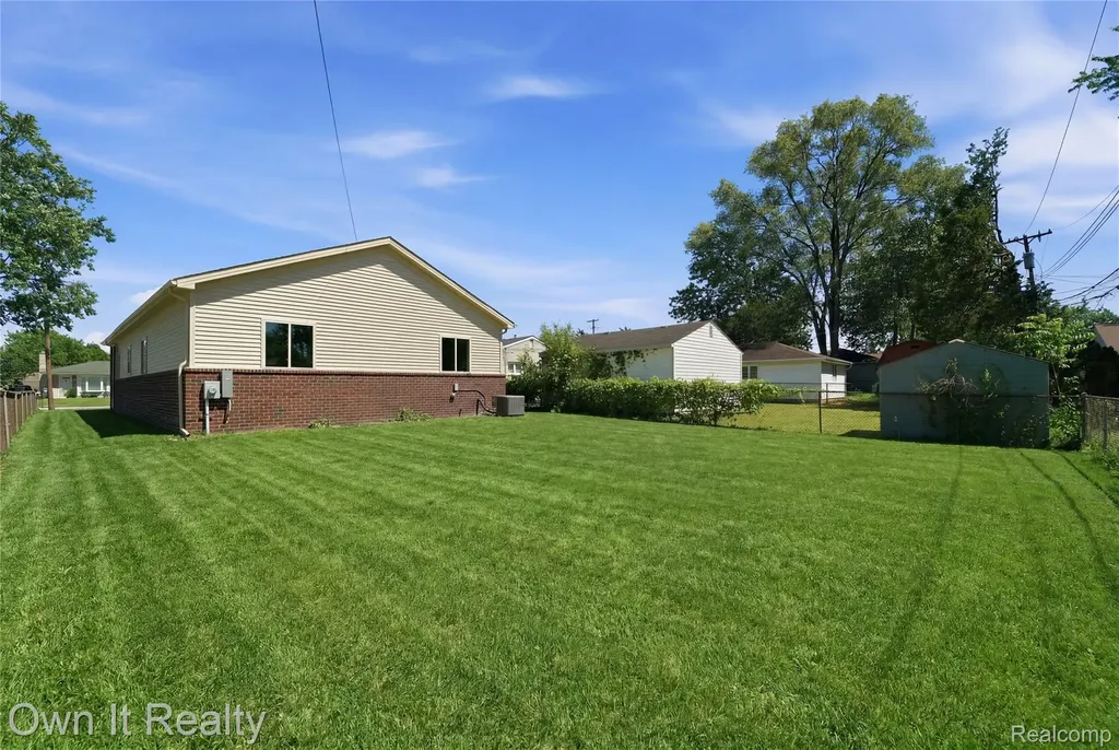 7606 Margaret Street Taylor City MI 48180