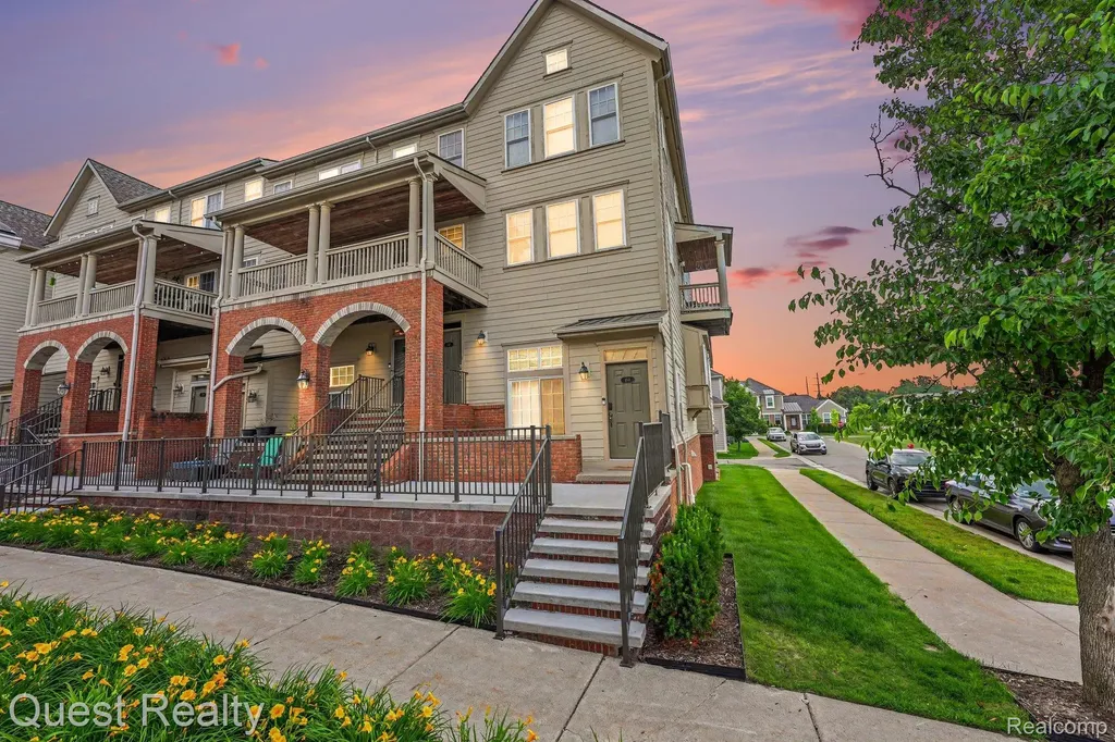 168 Amys Walk Auburn Hills City MI 48326