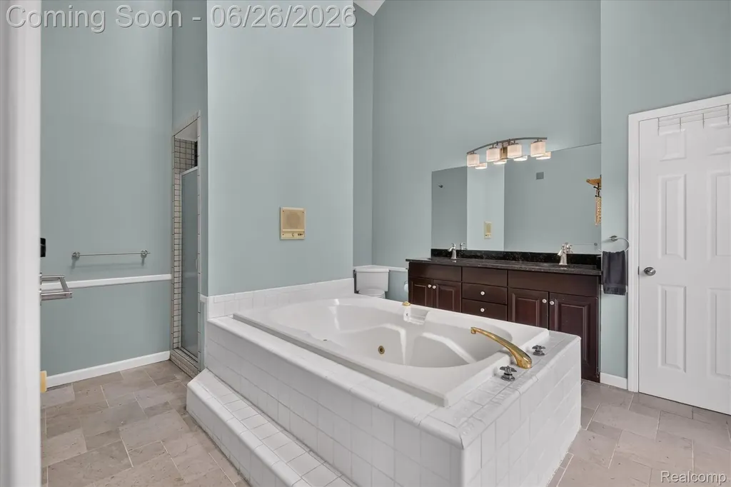 8114 Chilson Road Hamburg Township MI 48169