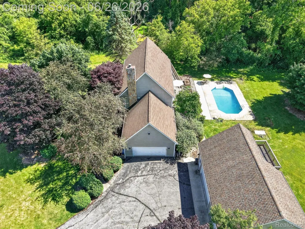 8114 Chilson Road Hamburg Township MI 48169