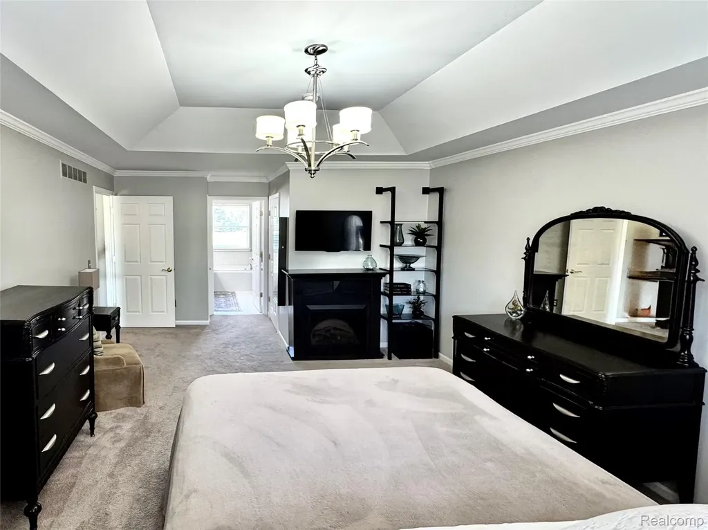 2333 Sandlewood Drive White Lake Charter Township MI 48383