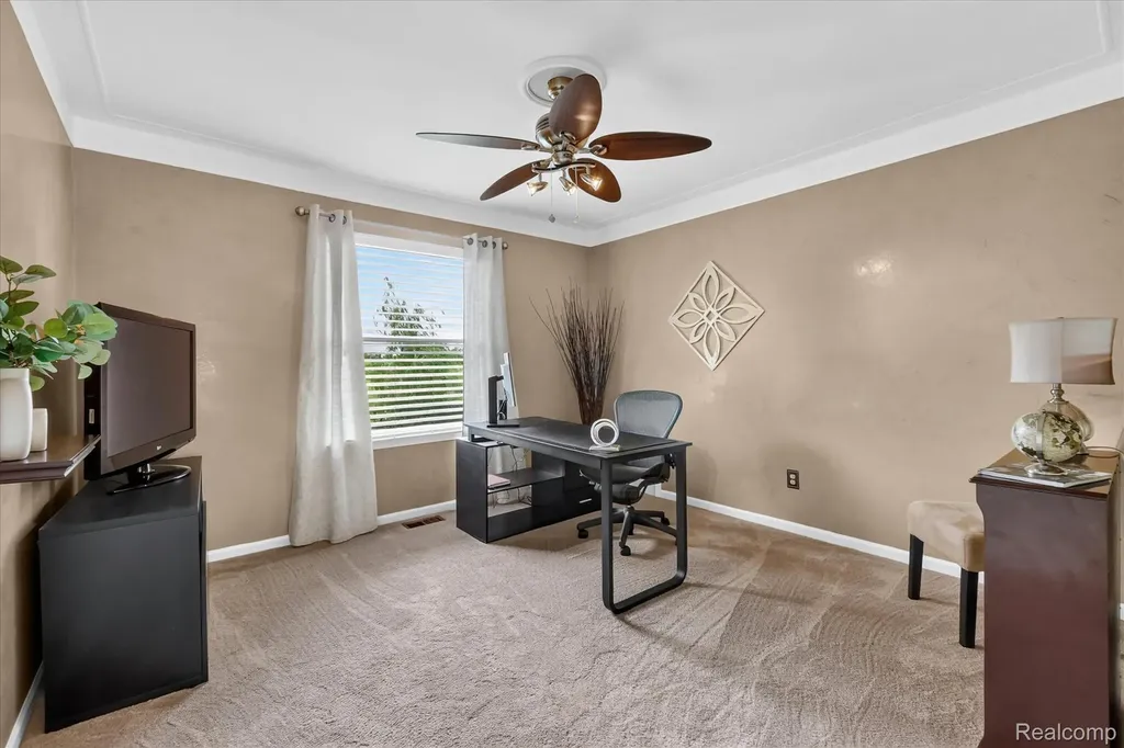2333 Sandlewood Drive White Lake Charter Township MI 48383