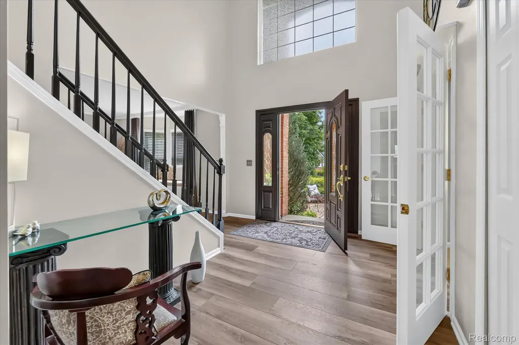 2333 Sandlewood Drive White Lake Charter Township MI 48383