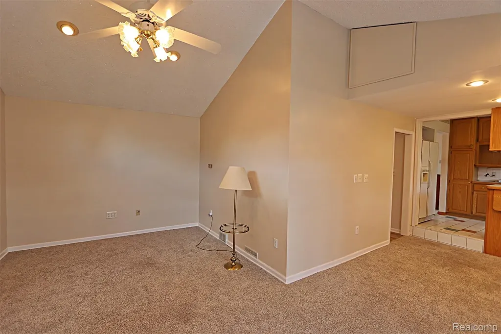 6964 Norborne Avenue Dearborn Heights City MI 48127